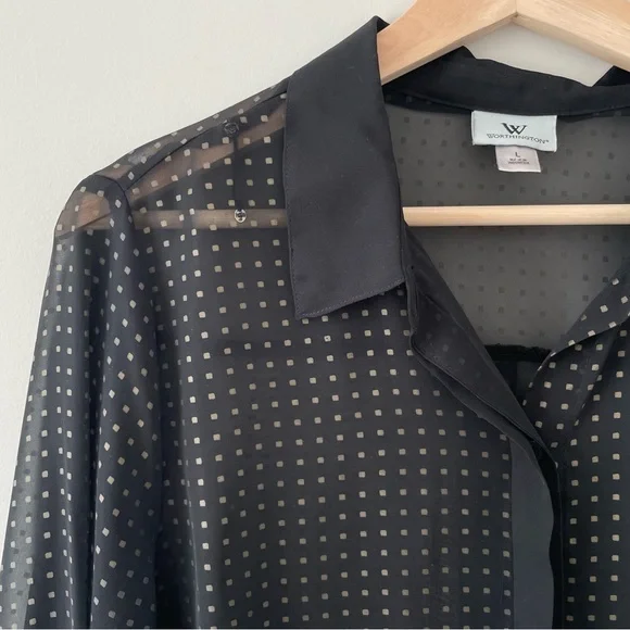 Sheer Pattern Blouse - Picture 2 of 3